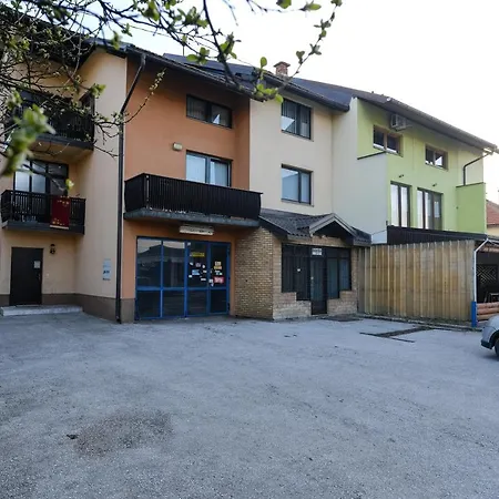 Casa de Férias The Cosmic Gate Visoko