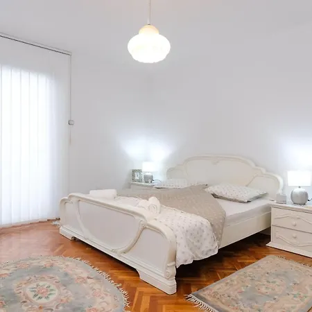 The Cosmic Gate Casa de Férias