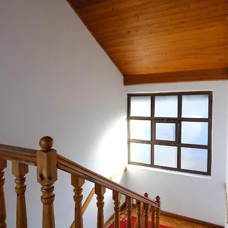 The Cosmic Gate Casa de Férias Visoko